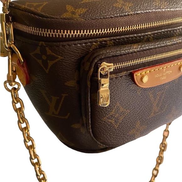 SOLD OUT”””””Louis Vuitton mini bumbag - Picture 8 of 9